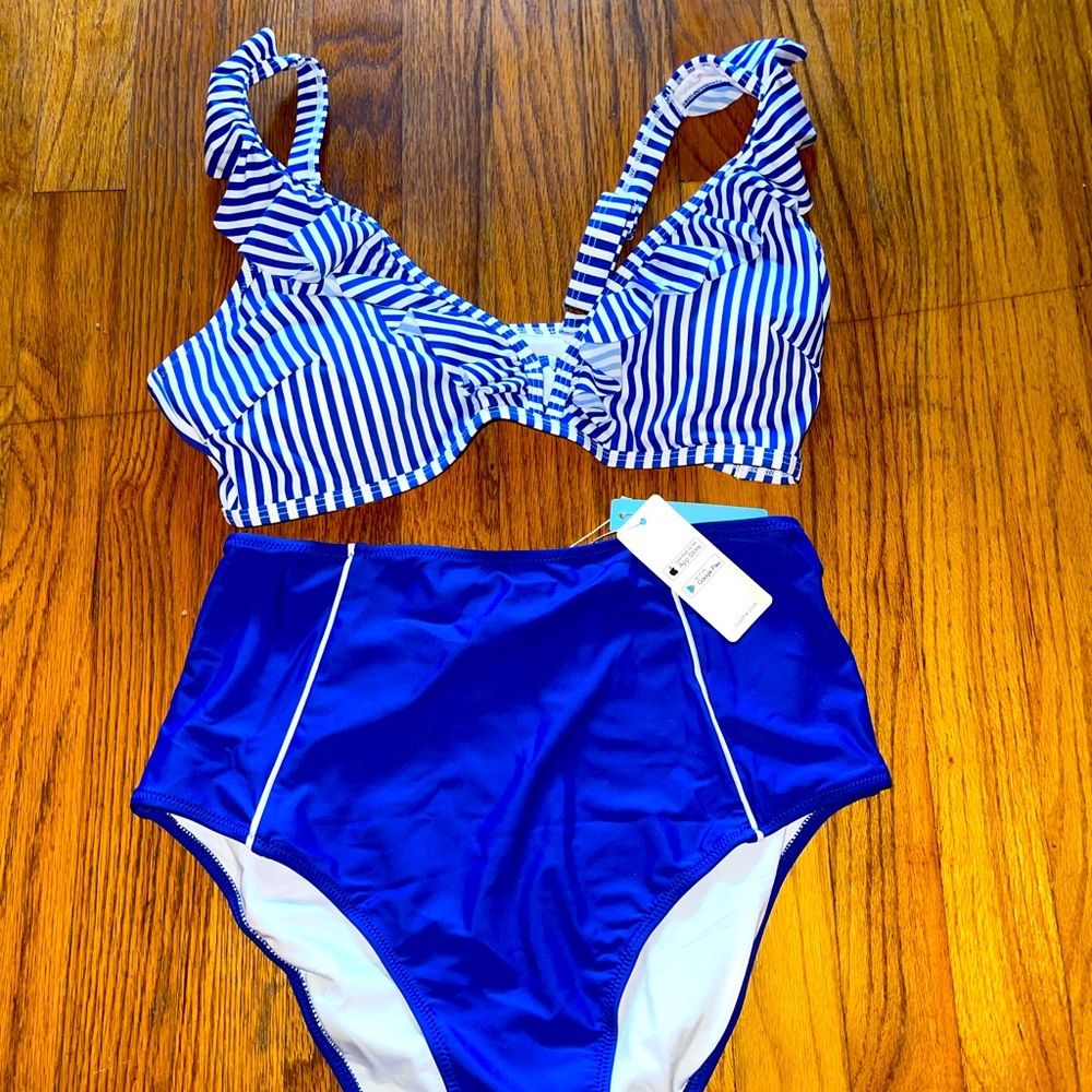 Cupshe bathing suit NWT